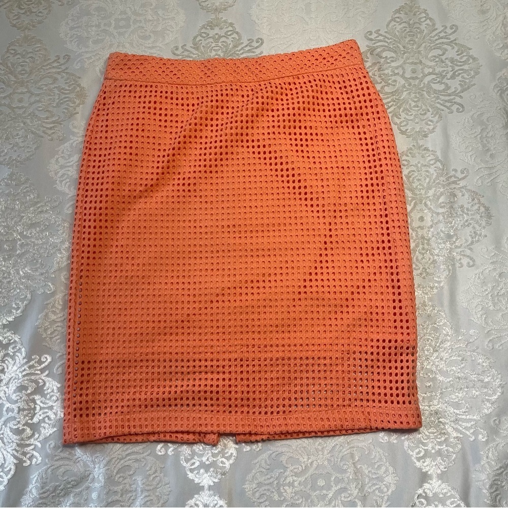 Trina Turk Eyelet Coral Peach Skirt 100% Cotton Size 4